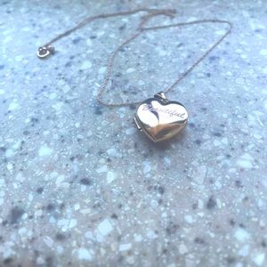 Beautiful 14K rose gold heart locket